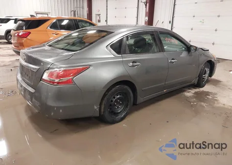 2015 Nissan Altima 2.5 S from USA, damaged, VIN 1N4AL3AP9FC585120
